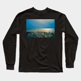 DINLLE DELIGHT Long Sleeve T-Shirt